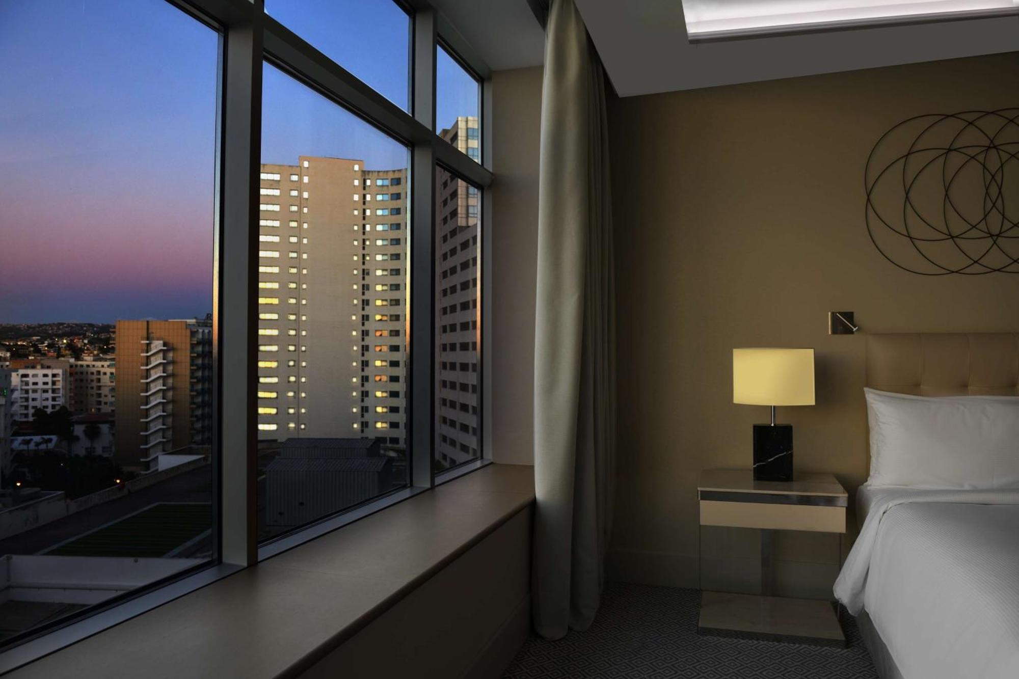 Hotel Hilton Center