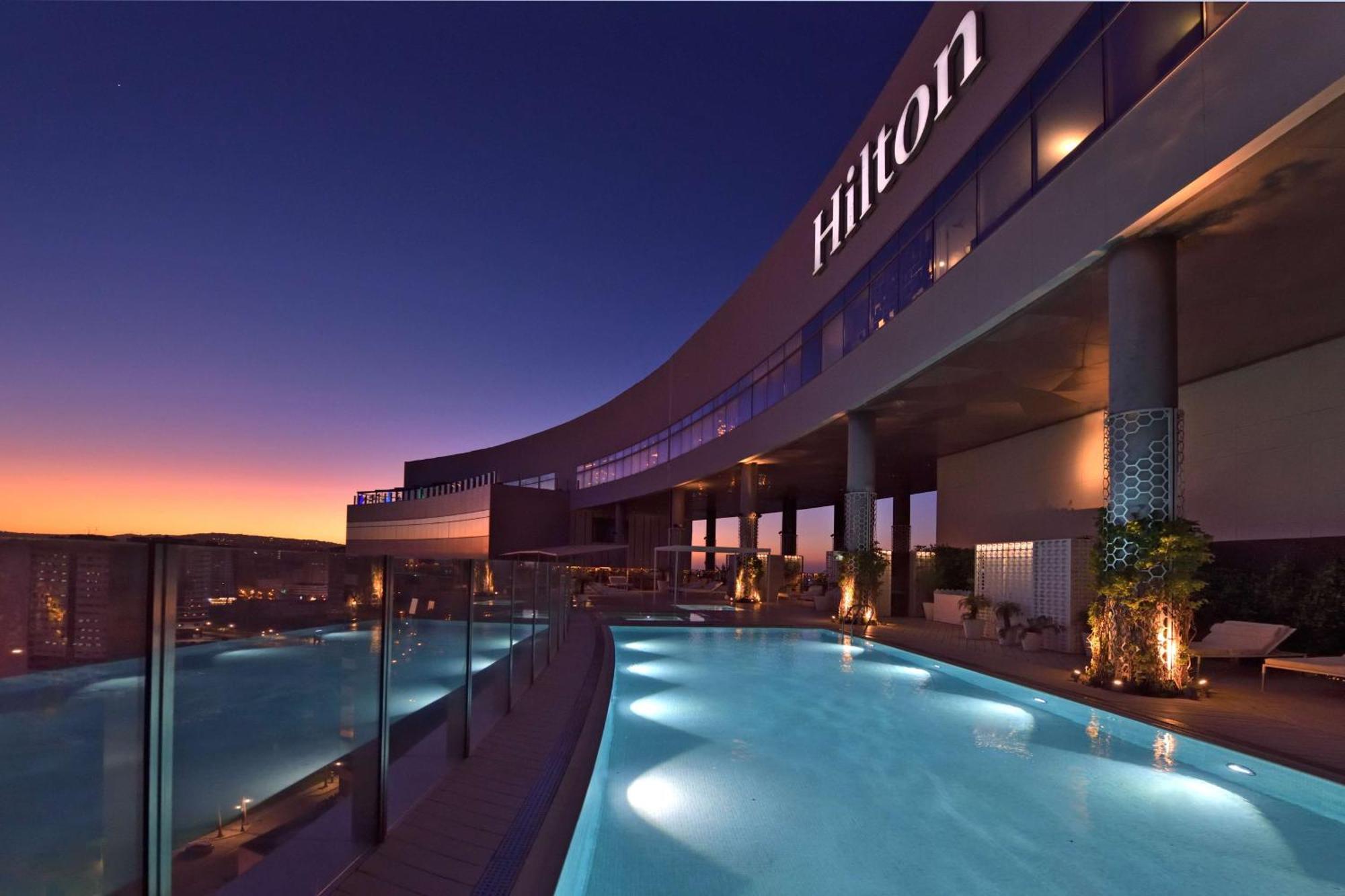 Hilton Center 5*